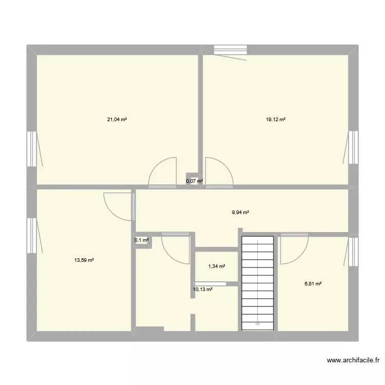 Undorf 1. OG. Grundriss mit 9 Räume und 82 m² Undorf 1. OG. Grundriss mit 9 Räume und 82 m²