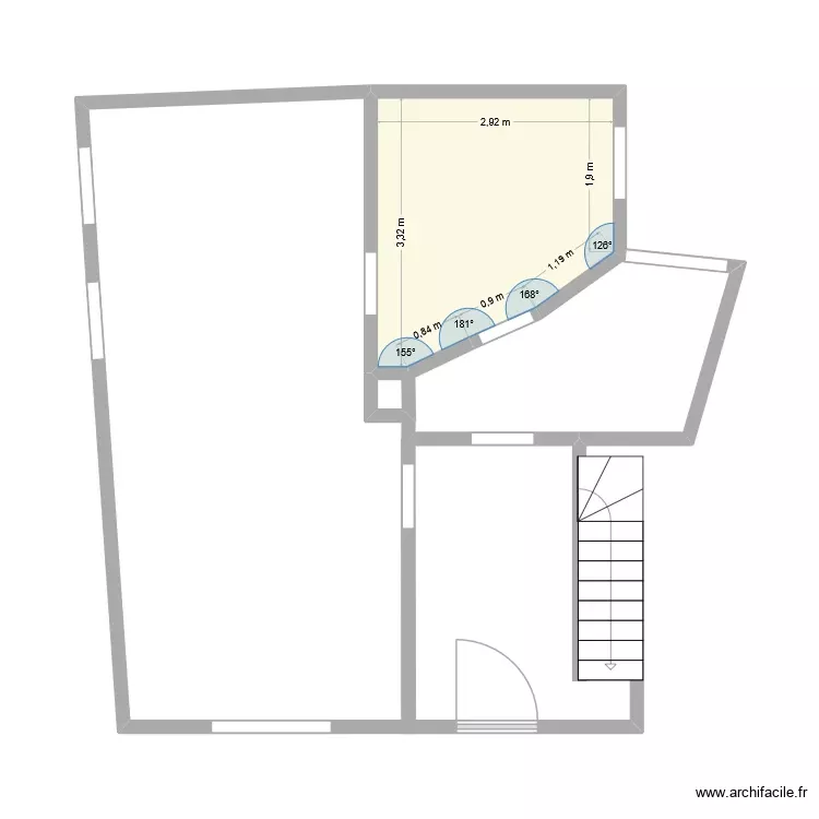 Erdgeschoss IST. Grundriss mit 1 Raum und 8 m² Erdgeschoss IST. Grundriss mit 1 Raum und 8 m²
