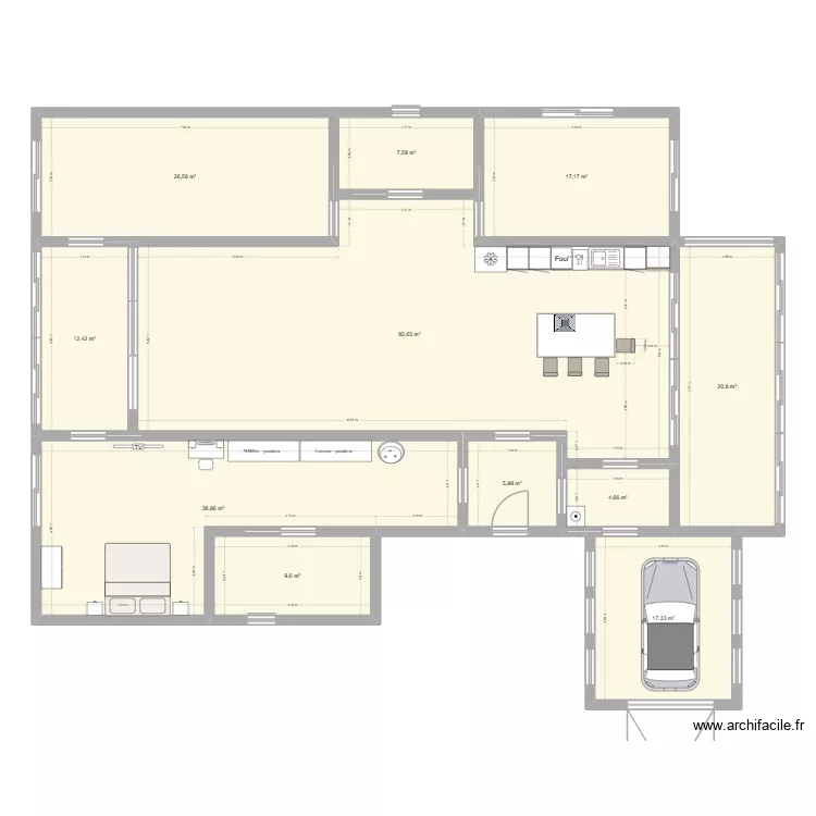 Piso. Plano de 11 Habitaciones y 244 m² Piso. Plano de 11 Habitaciones y 244 m²