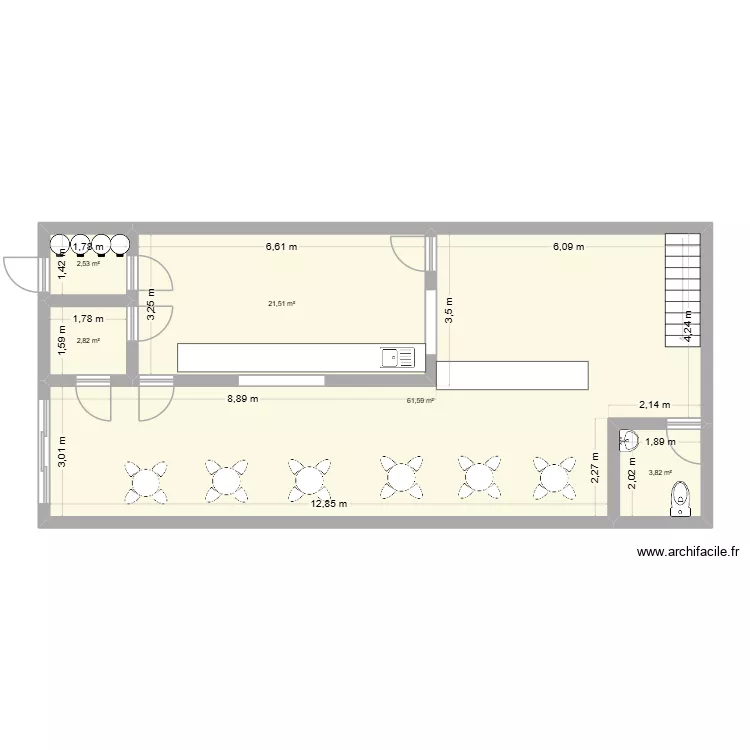 En prosa. Plano de 5 y 92 m² En prosa. Plano de 5 y 92 m²