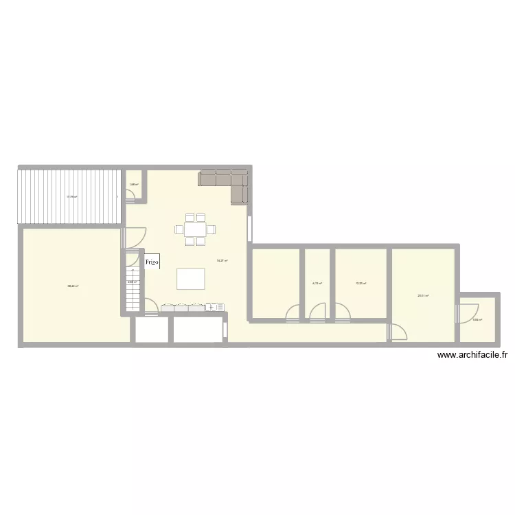 CASA ALEMON. Plano de 9 Habitaciones y 179 m² CASA ALEMON. Plano de 9 Habitaciones y 179 m²