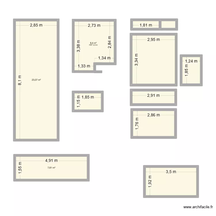 torrealba apto rafa. Plano de 11  y 69 m²
