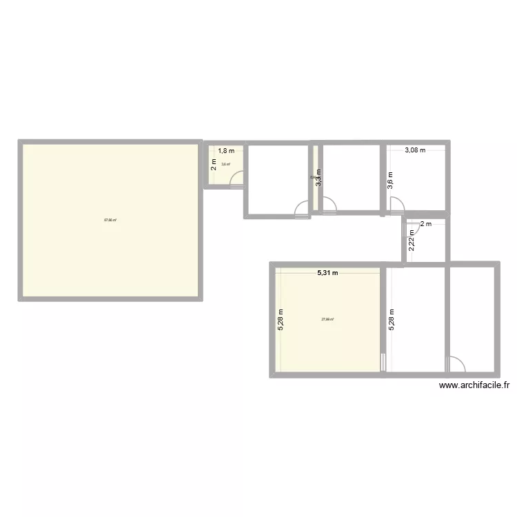 Casa 4 hab 3 baños. Plano de 4 y 100 m² Casa 4 hab 3 baños. Plano de 4 y 100 m²