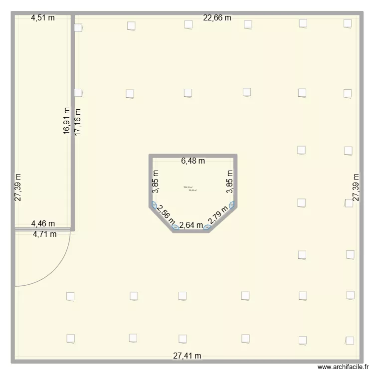 garaje. Plano de 2 Habitaciones y 779 m²