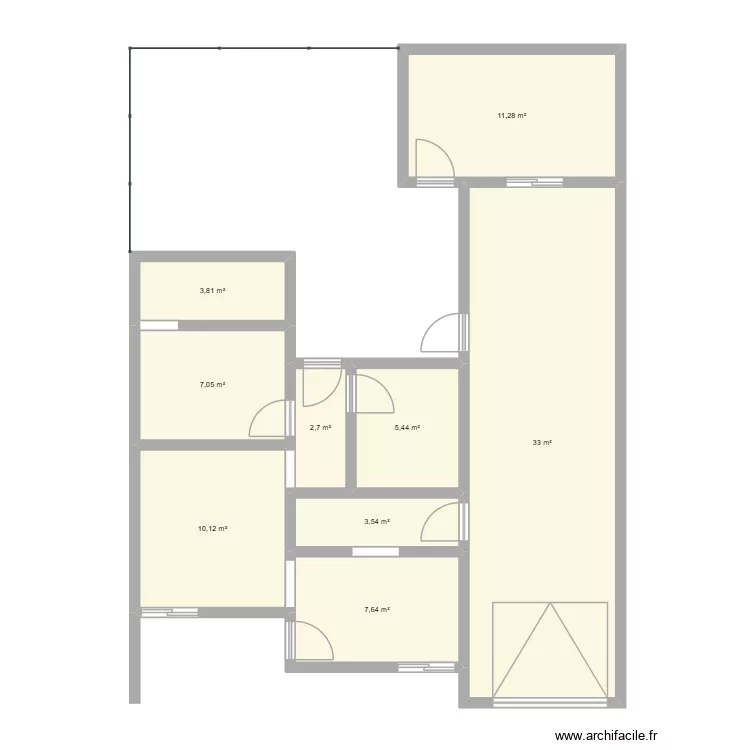 35-225. Plano de 9 Habitaciones y 85 m² 35-225. Plano de 9 Habitaciones y 85 m²