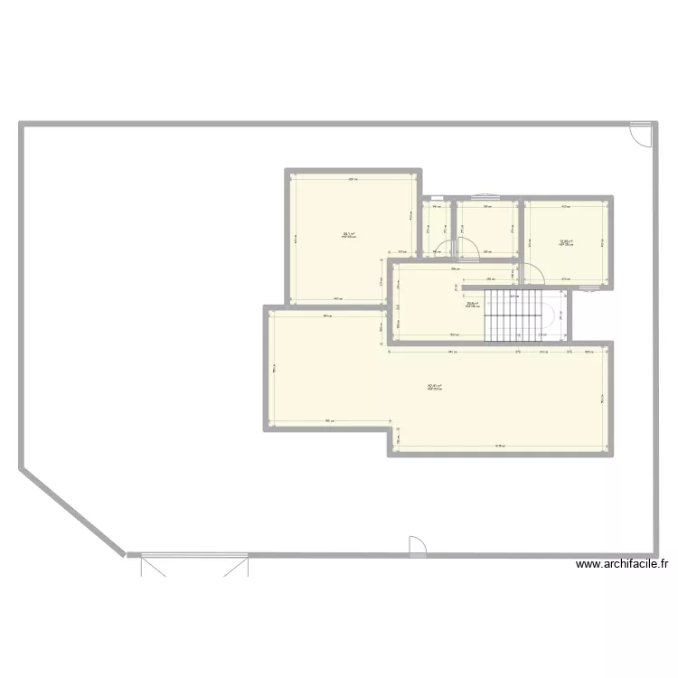 ROOF. Floor plan with ROOF. Floor plan with