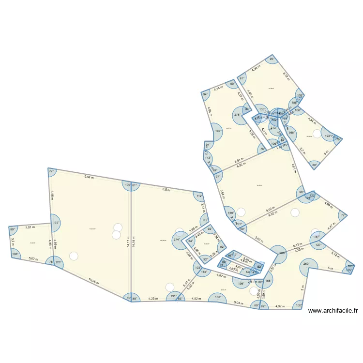 Къща Пещера - Двор. Floor plan with 13  and 573 m²