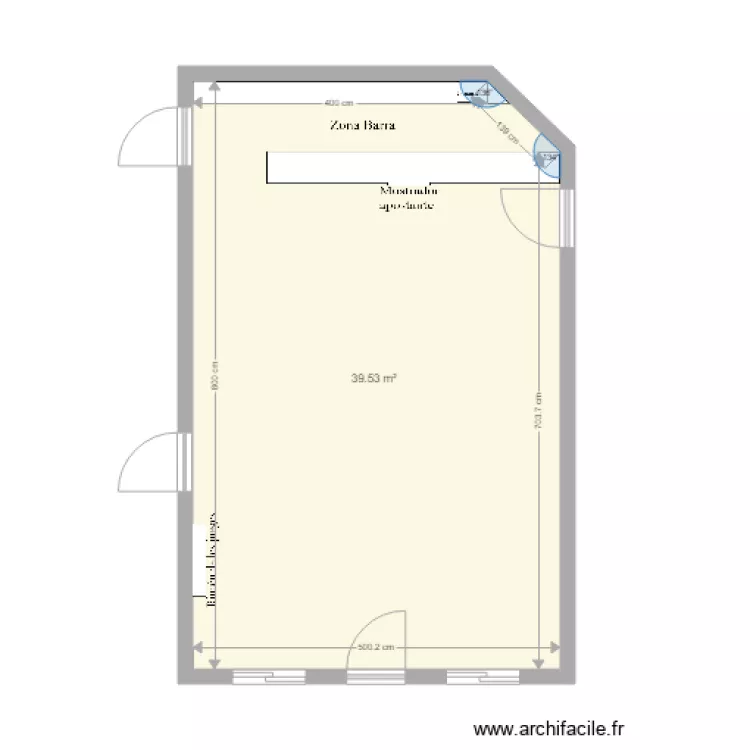 55730 Nuevo local. Floor plan with 