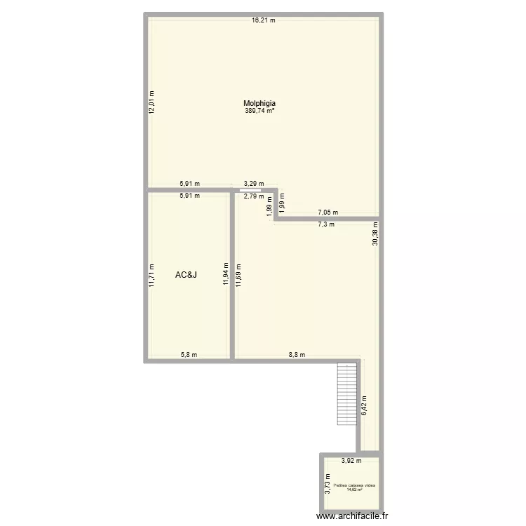 35 mezza. Floor plan with 2  and 404 m²