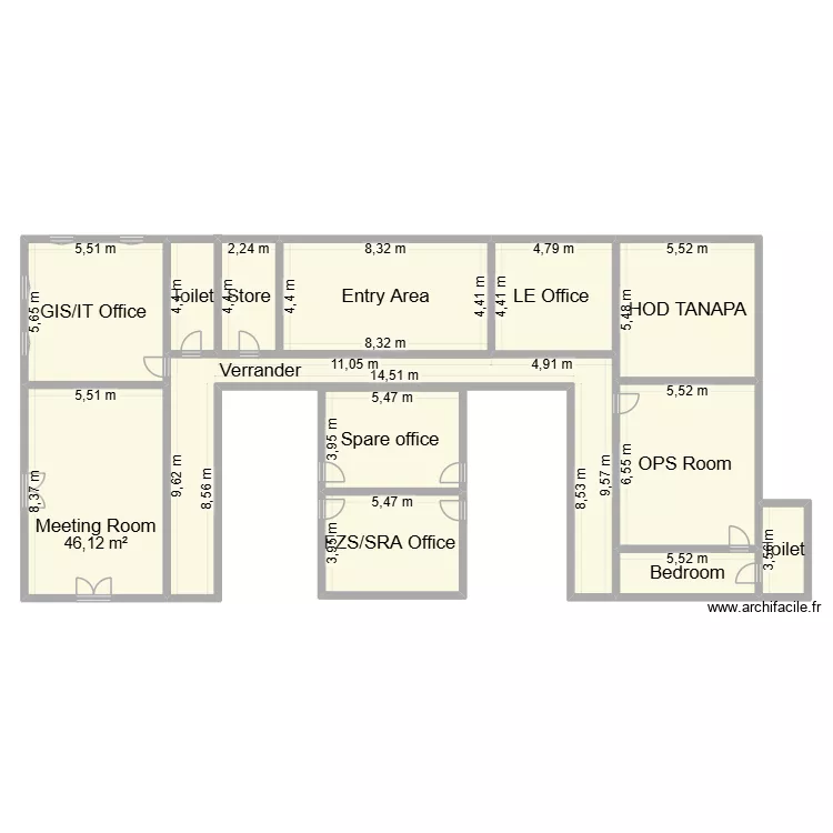 Matambwe. Floor plan with 13 rooms and 326 m²