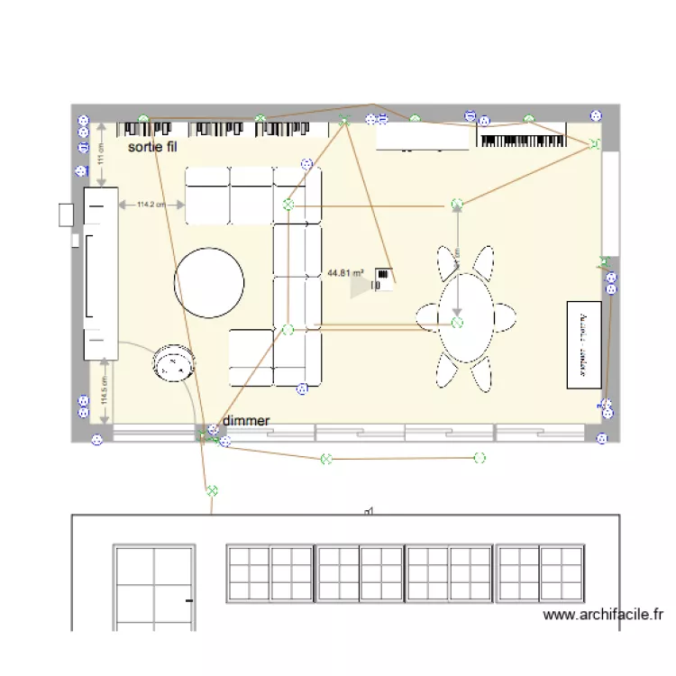 Salon. Floor plan with 
