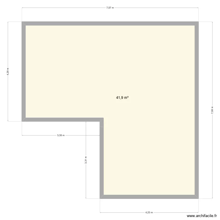 Pigeon. Floor plan with 1  and 42 m²