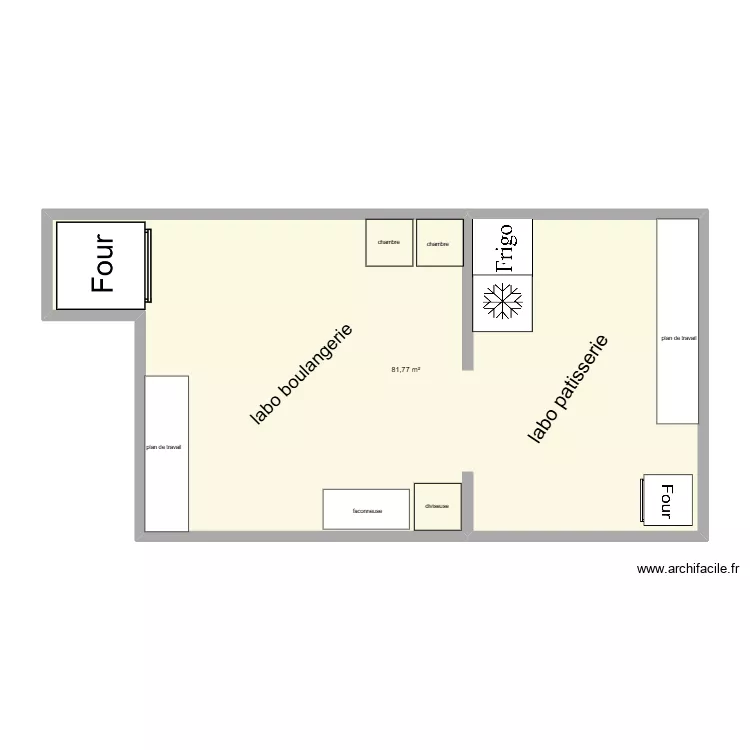 Rafael specogna. Floor plan with 1  and 82 m²