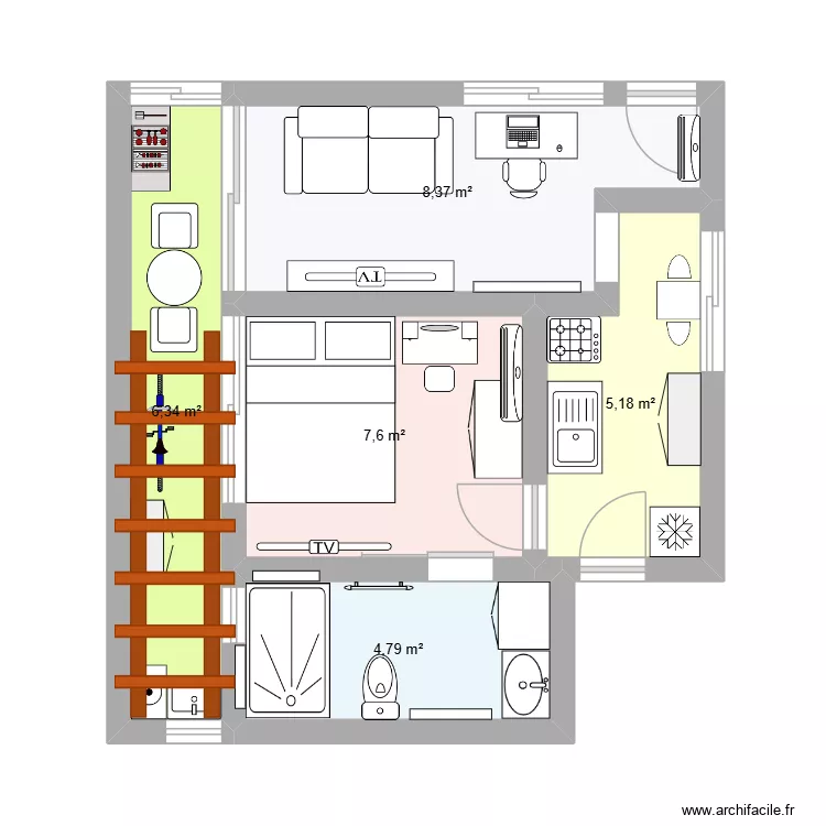 Sereno Lar. Floor plan with 5 rooms and 32 m²