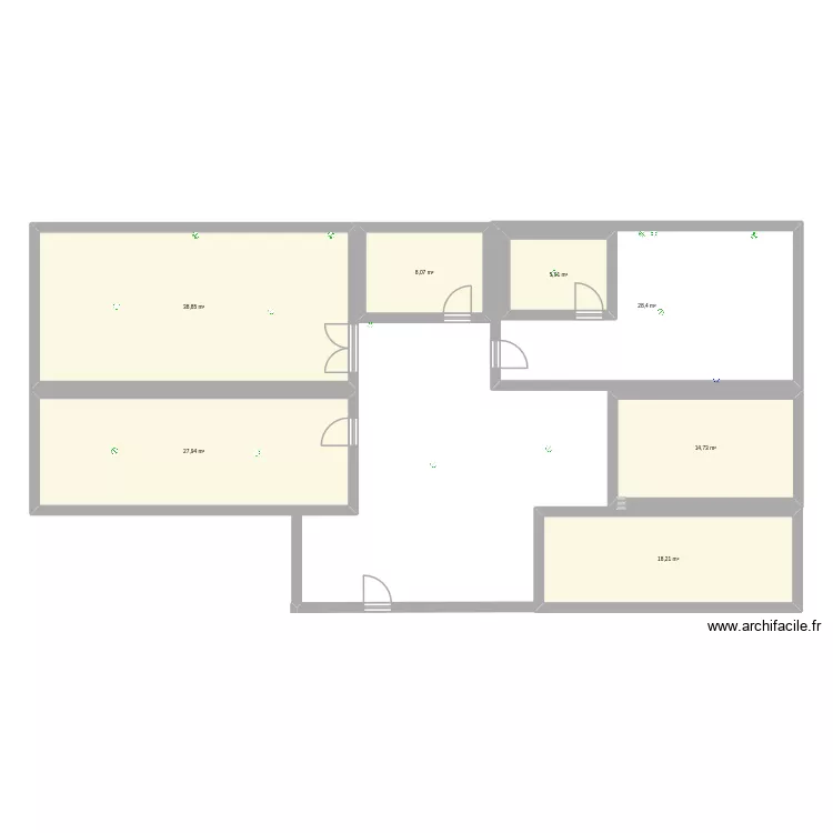 zaru. Floor plan with 7  and 151 m²