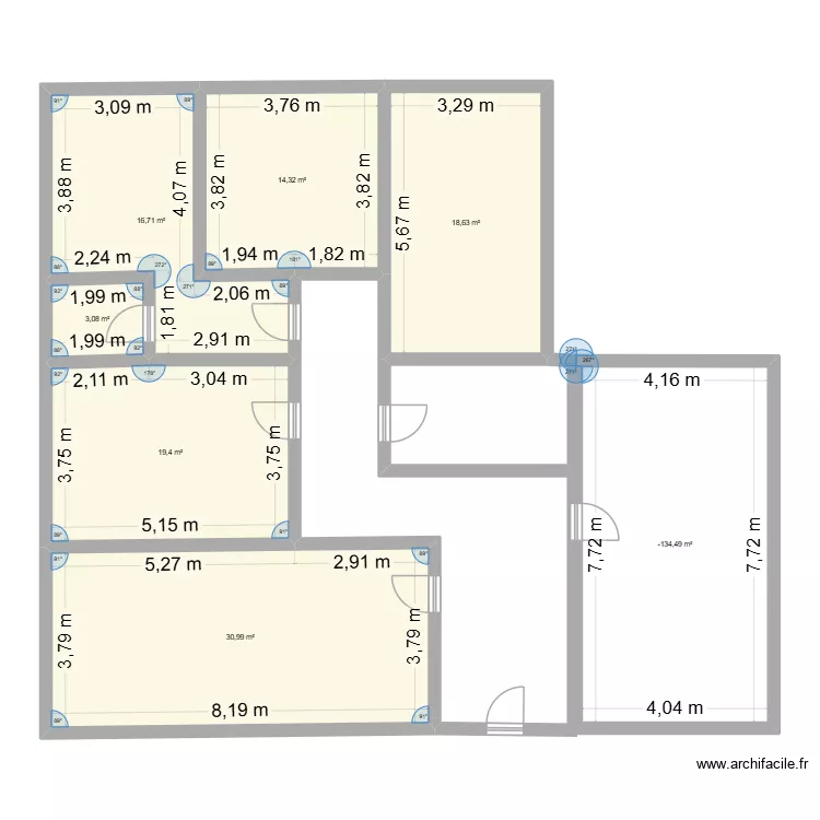 Coia. Floor plan with 7  and 134 m²