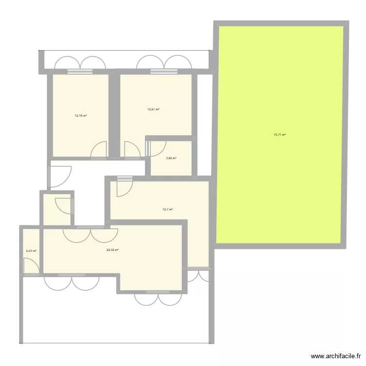 NidalHouse. Floor plan with 7 Rooms and 136 m²