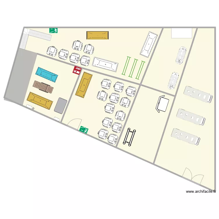 LAYOUT. Floor plan with 
