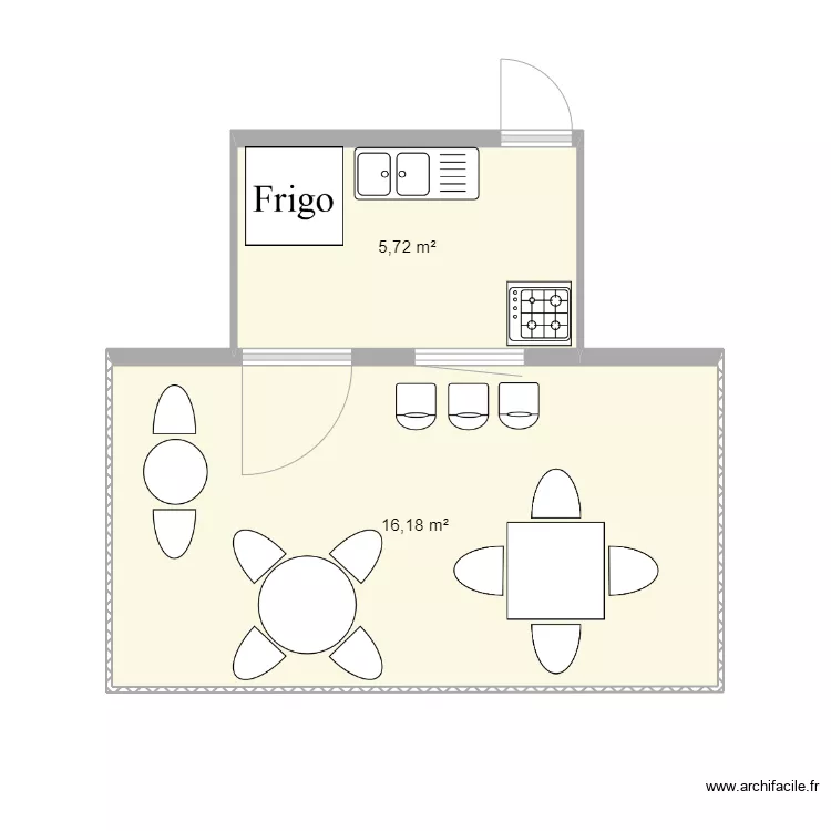 5-Mini-Restaurant V2. Floor plan with 