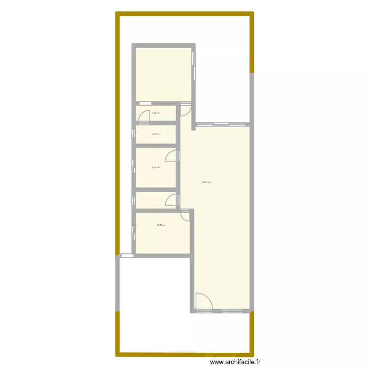 testes. Floor plan with 5  and 110 m²
