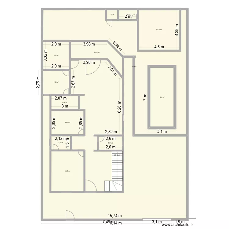 PISO 01. Floor plan with 14  and 357 m²