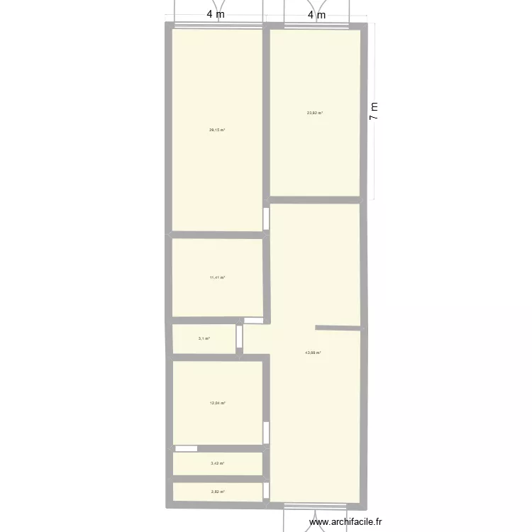 cativeiro. Floor plan with 8  and 130 m²