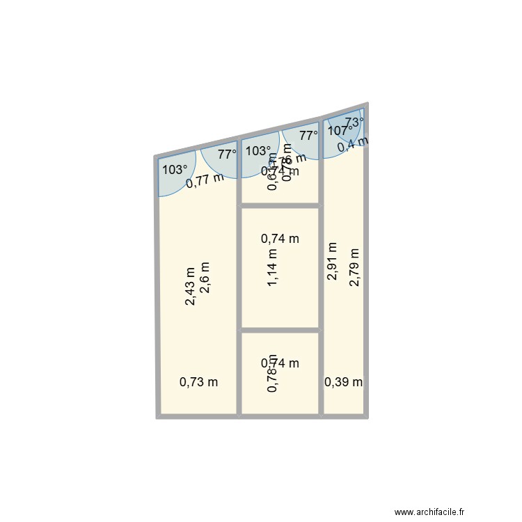 Entramado vertical de frente. Plan de 5 pièces et 5 m2