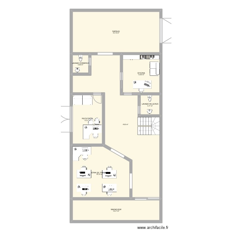 Planta baja. Plan de 8 pièces et 157 m2