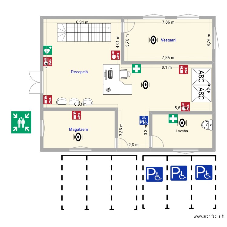 planta baixa. Plan de 4 pièces et 165 m2