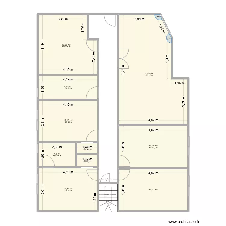 Miron. Planta de 10 Divisões e 115 m² Miron. Planta de 10 Divisões e 115 m²