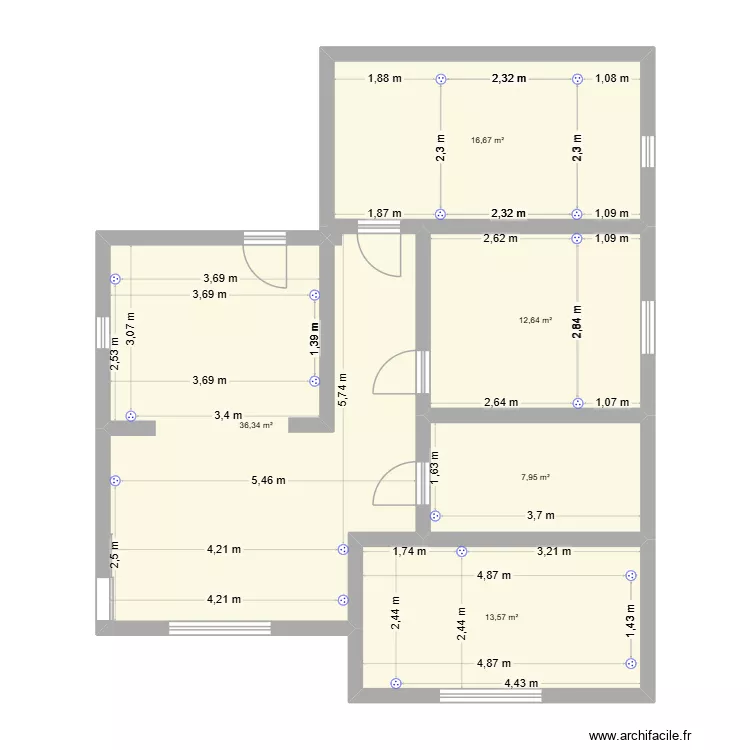 Casa. Planta de 5 Divisões e 87 m² Casa. Planta de 5 Divisões e 87 m²
