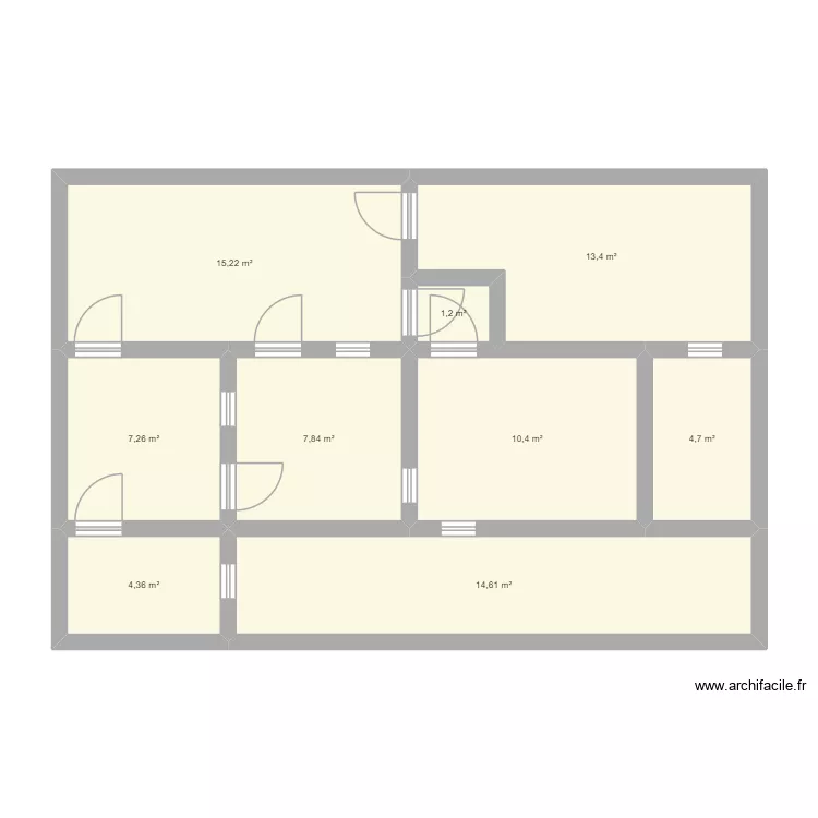 Casa Fundos. Planta de 6 e 59 m² Casa Fundos. Planta de 6 e 59 m²